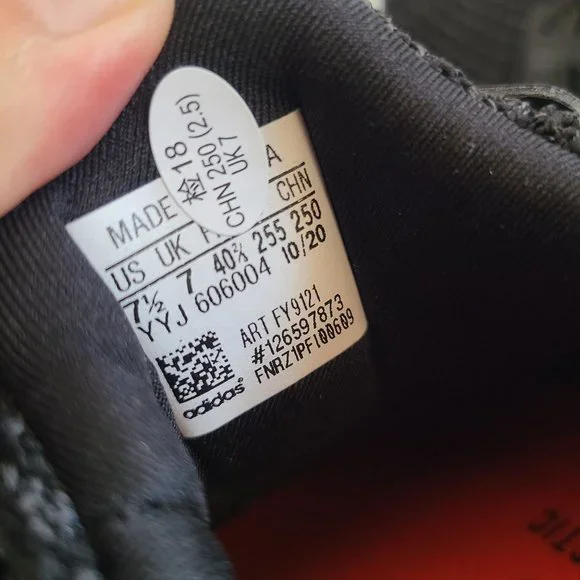 NEW Adidas Ultraboost 4.0 DNA Running Shoes FY9121 Size 7.5 Black - Picture 7 of 8